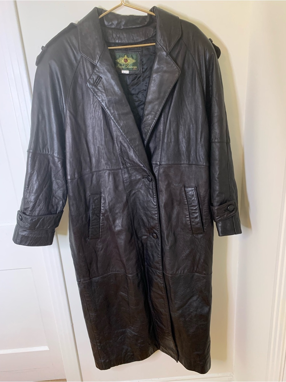 Coat leather duster men’s sz Large black button up by Russel Laurence